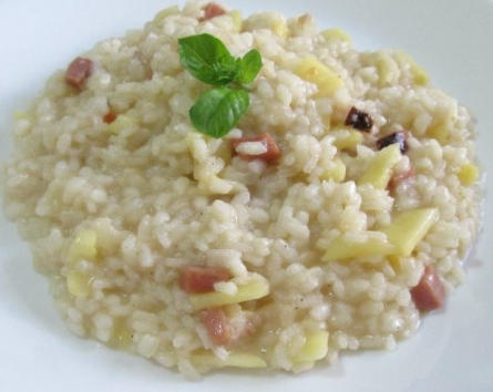 Risotto con mele e speck