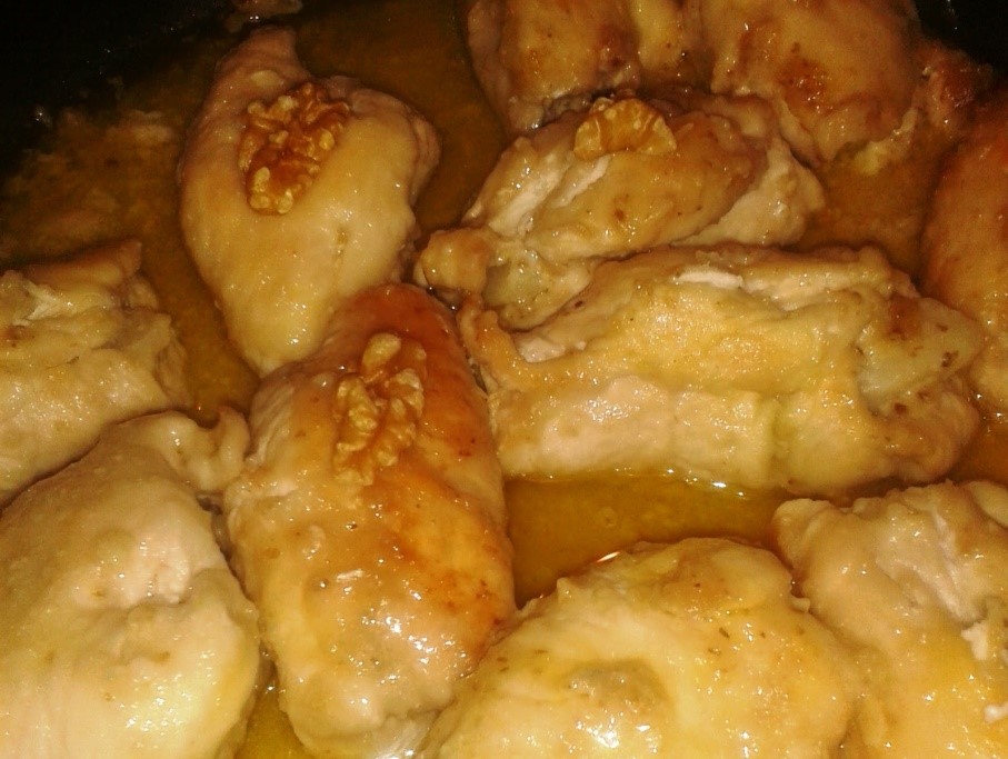 Involtini di pollo, pere e noci